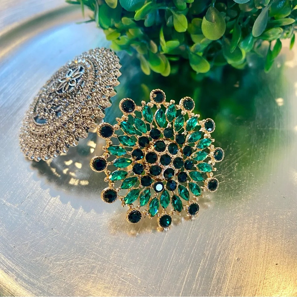 Rhinestone Flower Fashion Ring Green ~ New